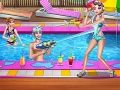 Spil Familietid ved Poolen online