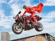 Spil Rigtig motorcykel Super Hero Stunt 3D online